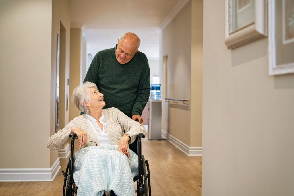Comfortable senior living at Vista Prairie Windmill Ponds with caring staff and engaging activities.
