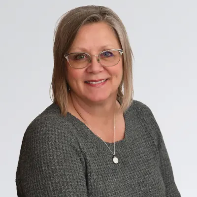 Comfortable senior living community at Vista Prairie Garnette Gardens in Redwood Falls, MN offering assisted living and memory care services.